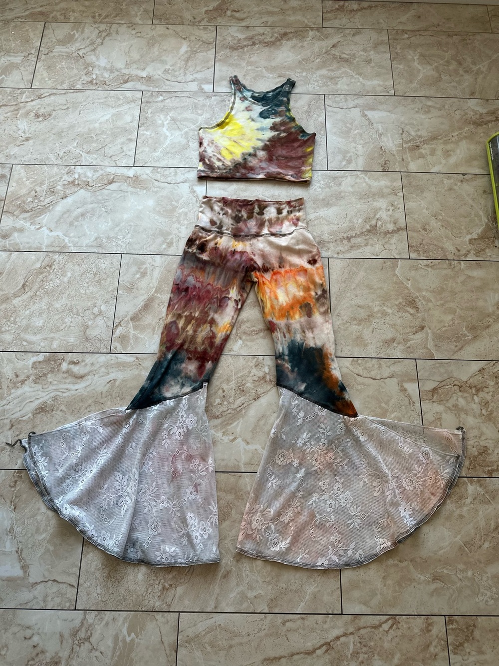 Tie-Dye Lace Flare  Pants - Multicolor size small teeki fit